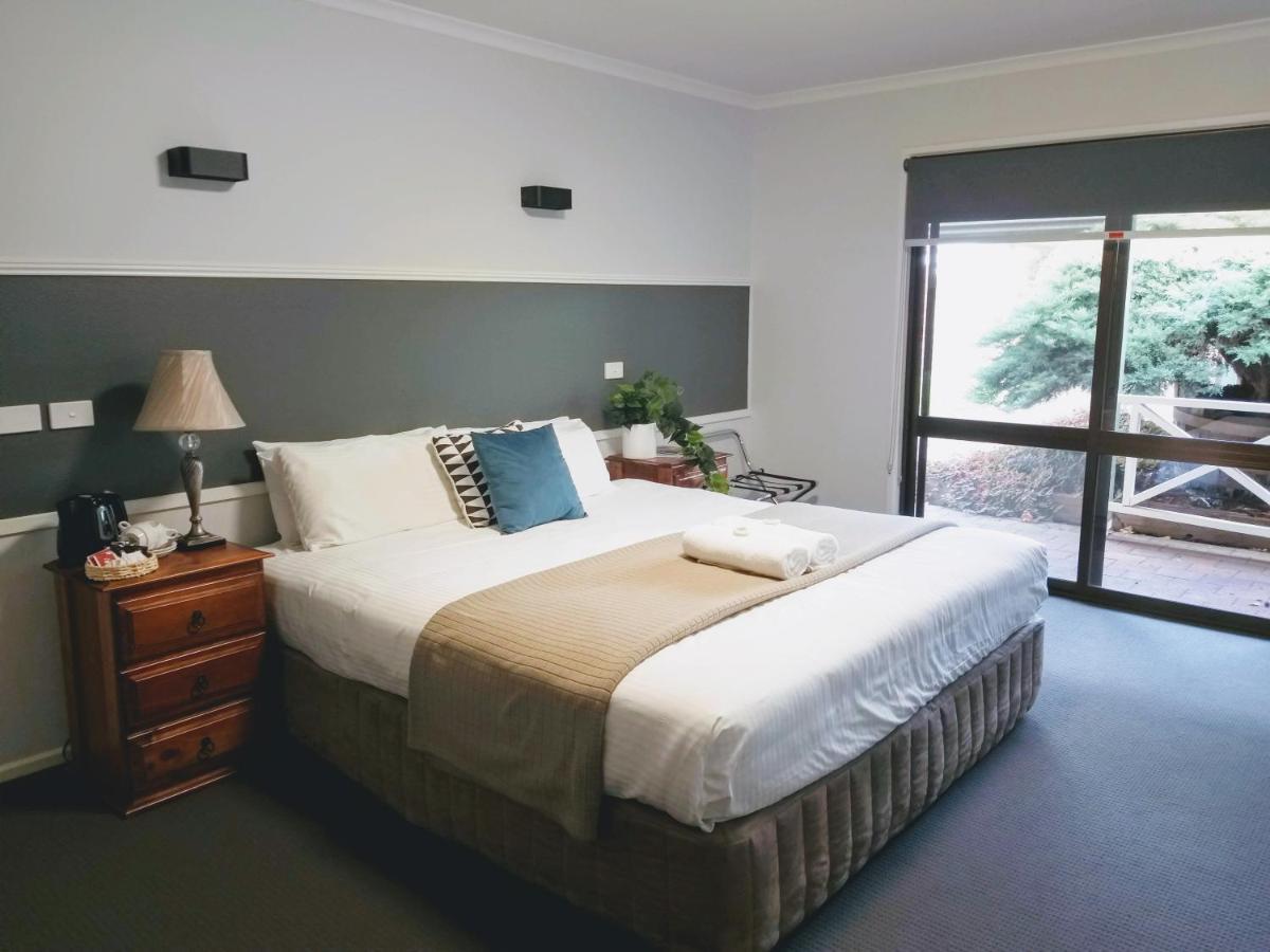 Lake Hume Resort Buitenkant foto